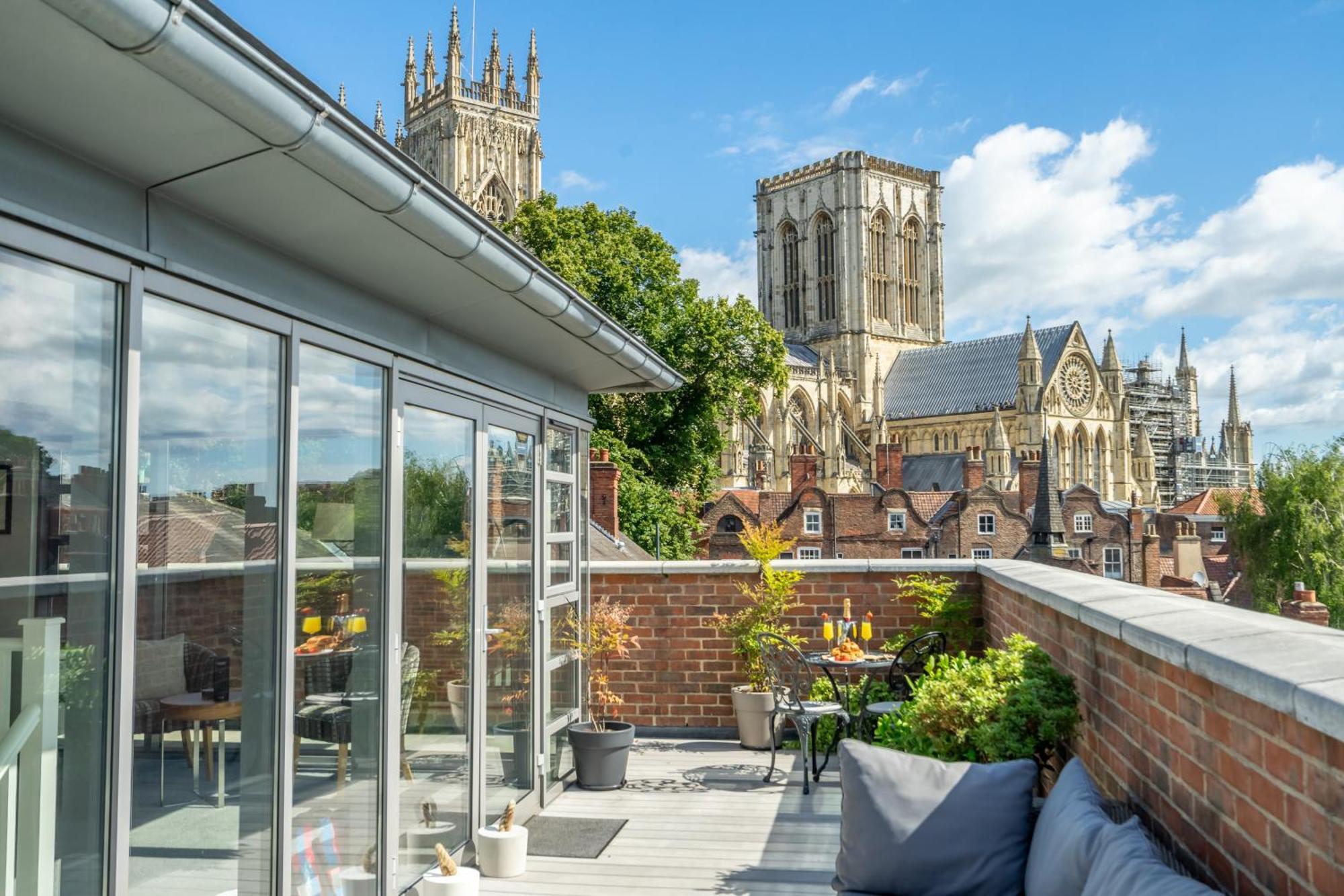 Апартаменты 11 Stonegate Court Йорк Экстерьер фото